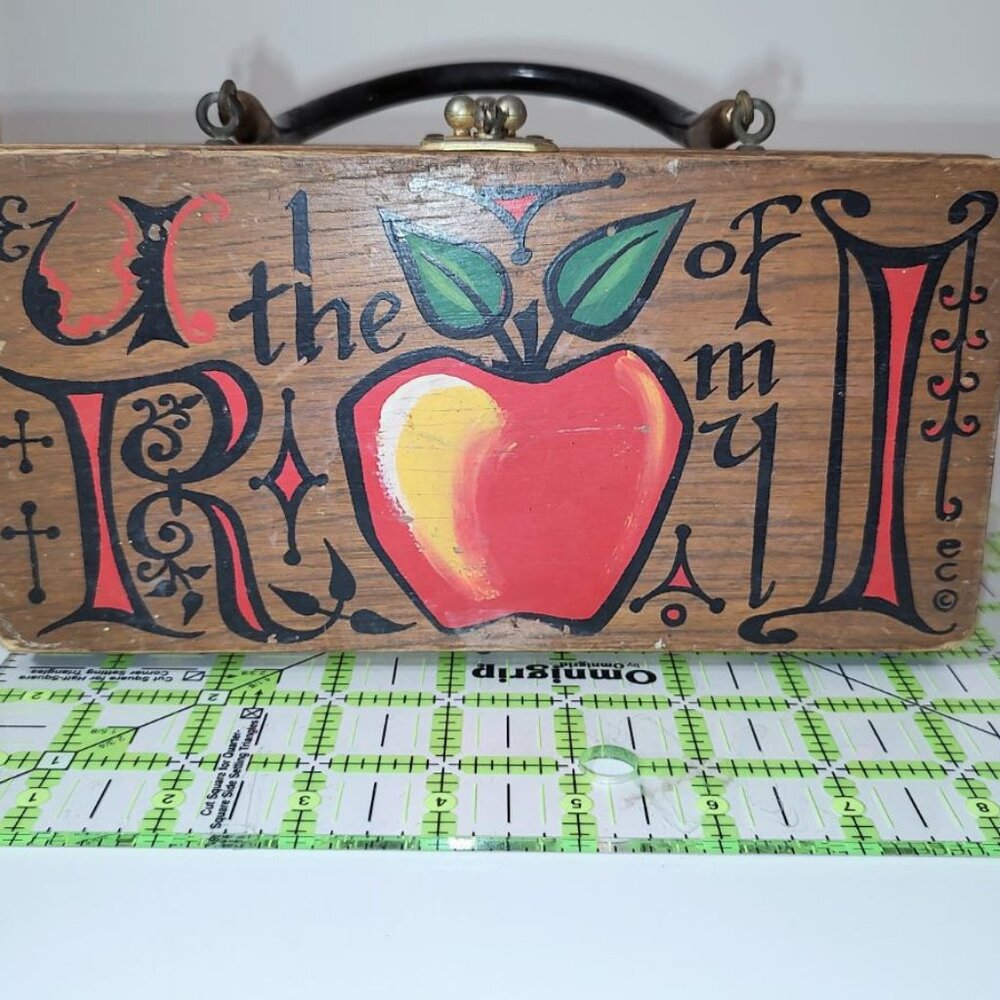 60s Vintage Enid Collins “U R the Apple of my I” Wooden Box with Mirror AS IS